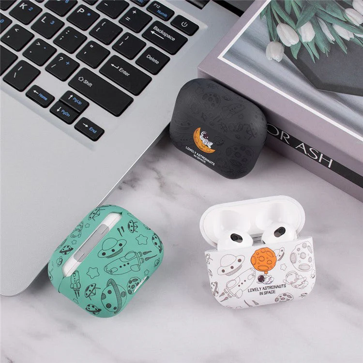 For AirPods 4 TPU Case Earphone Charging Box Water Transfer Printing Protective Cover - White Astronaut - Image 4