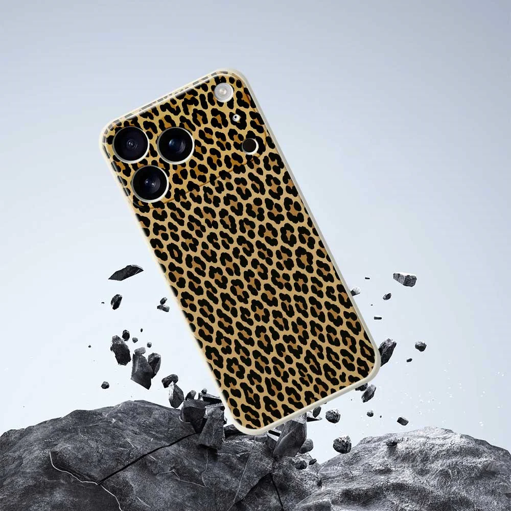 For iPhone 17 Pro Max Case Leopard Print Pattern Printing Straight Edge TPU Phone Back Cover - Beige - Image 5