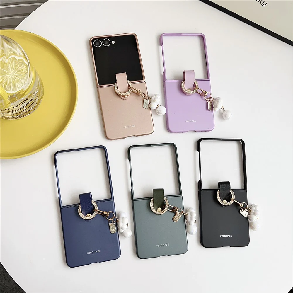 For Samsung Galaxy Z Flip7 5G Case Ultra Slim PC Phone Cover with Pearl Pendant - Green - Image 4