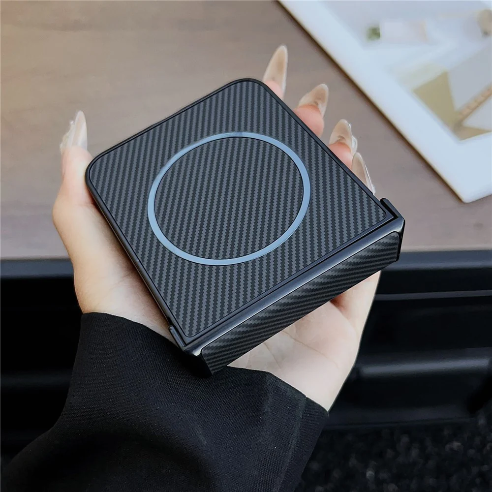 For Samsung Galaxy Z Flip7 5G Cover Compatible with MagSafe Carbon Fiber Texture Folding Phone Case - Black - Image 3