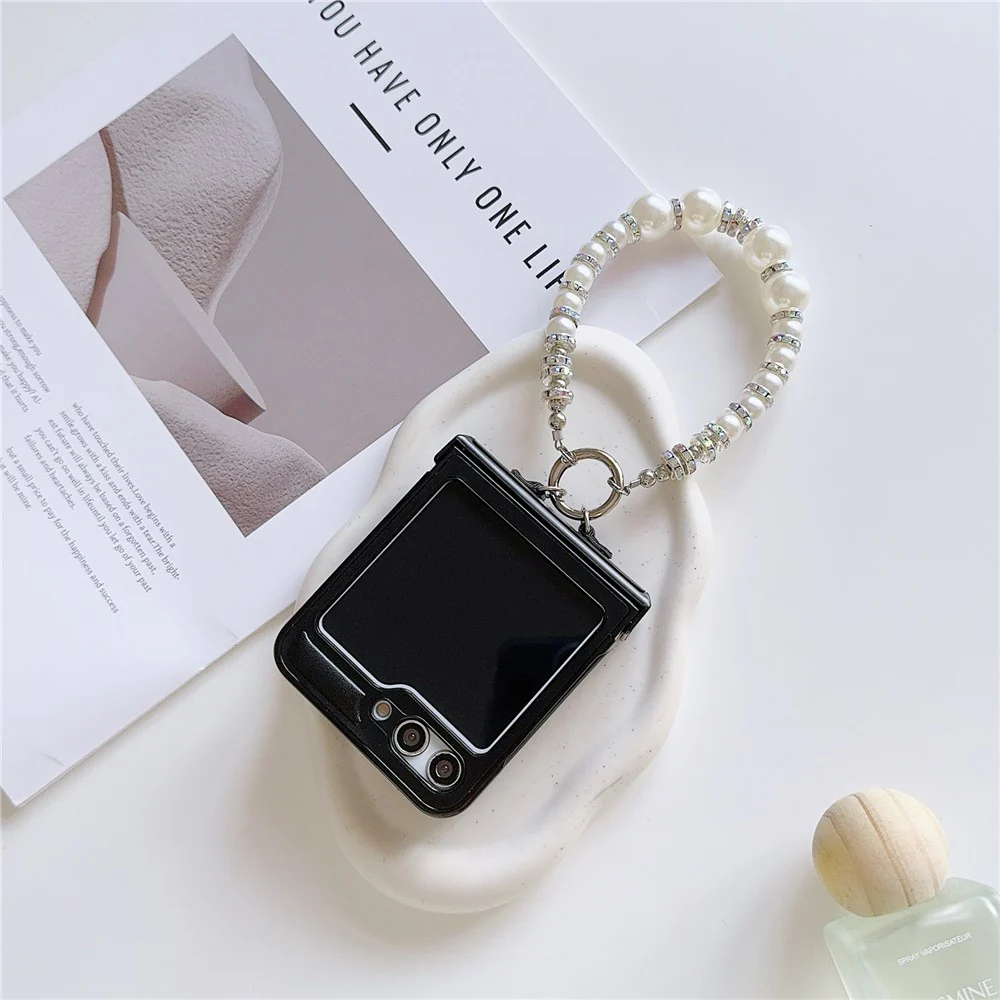 For Samsung Galaxy Z Flip7 FE 5G / Z Flip6 5G Case Crazy Horse Leather+PC Phone Cover with Wrist Pearl Strap - Black - Image 2