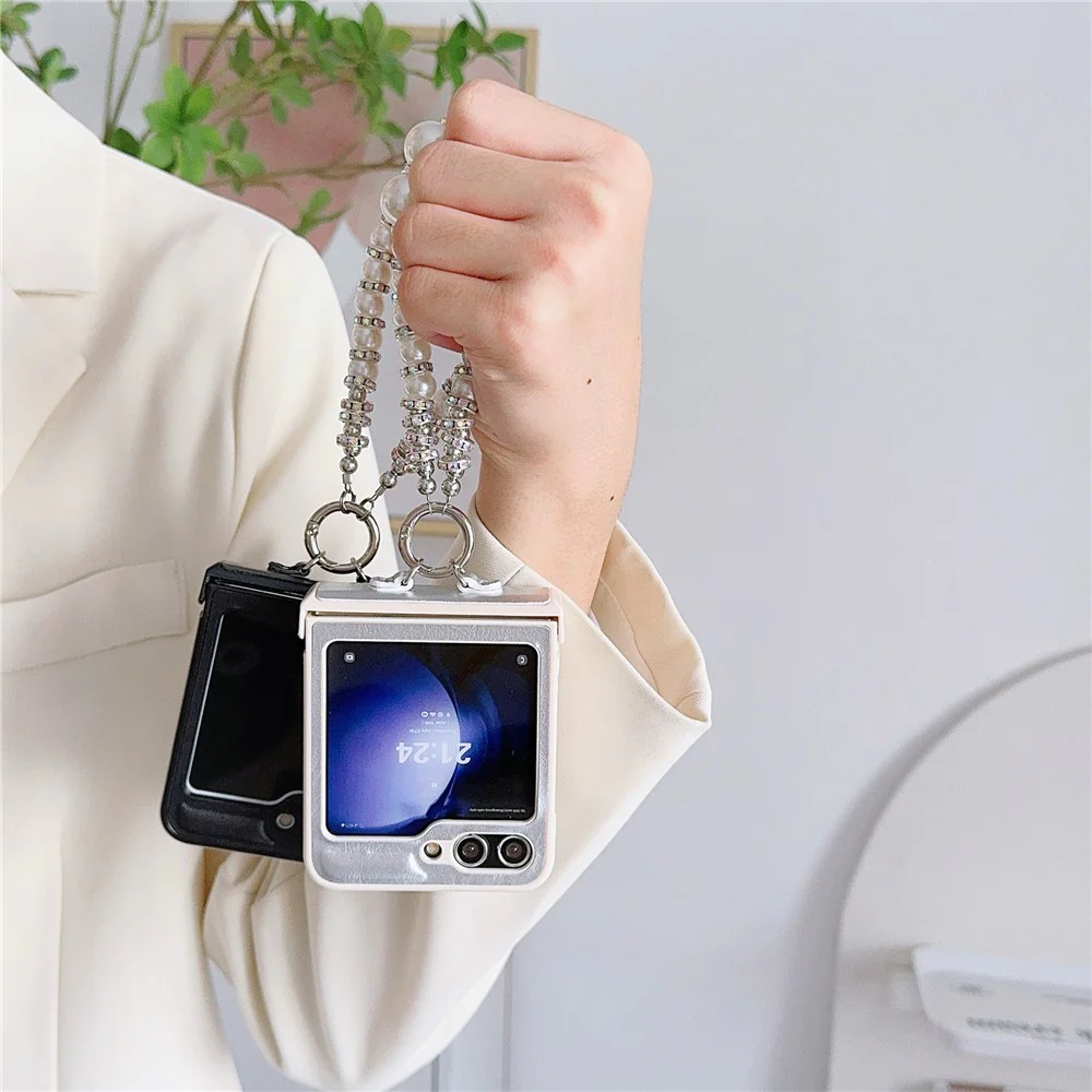 For Samsung Galaxy Z Flip7 FE 5G / Z Flip6 5G Case Crazy Horse Leather+PC Phone Cover with Wrist Pearl Strap - Black - Image 3