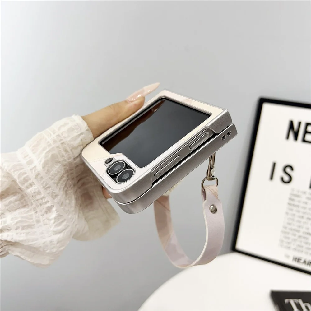 For Samsung Galaxy Z Flip7 FE 5G / Z Flip6 5G Case Retro Rhombus PU + PC Phone Cover with Love Pendant and Strap - Khaki - Image 6