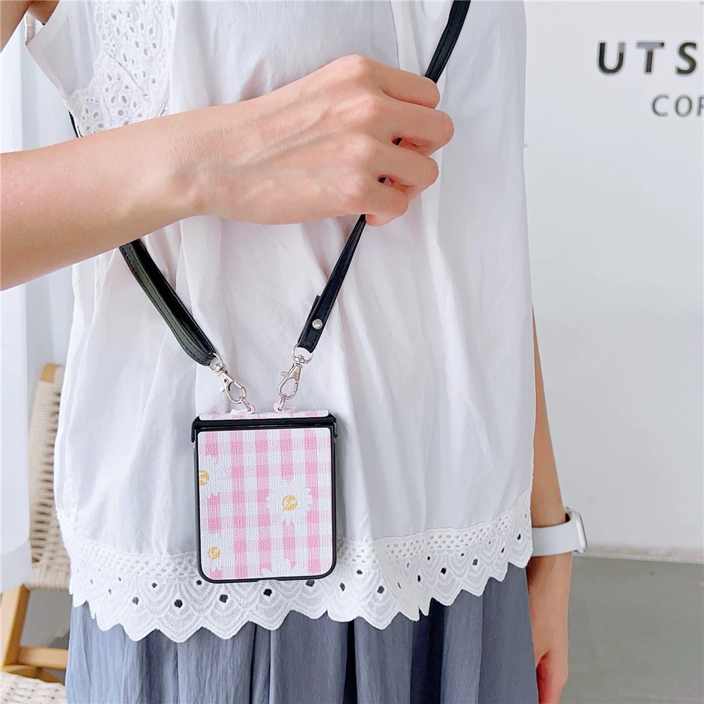 For Samsung Galaxy Z Flip7 FE 5G / Z Flip6 5G Flower and Grids Pattern PU Leather Coated PC Phone Cover with Crossbody Strap - Pink+White - Image 3