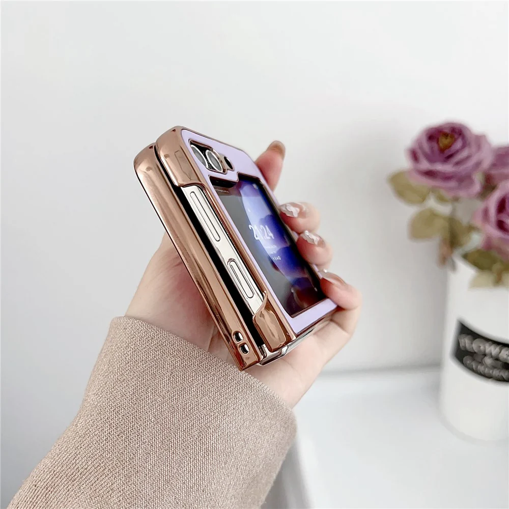 For Samsung Galaxy Z Flip7 FE 5G / Z Flip6 5G / Z Flip5 5G Case Electroplating Frame Leather + PC Grid Texture Phone Cover - Black - Image 4