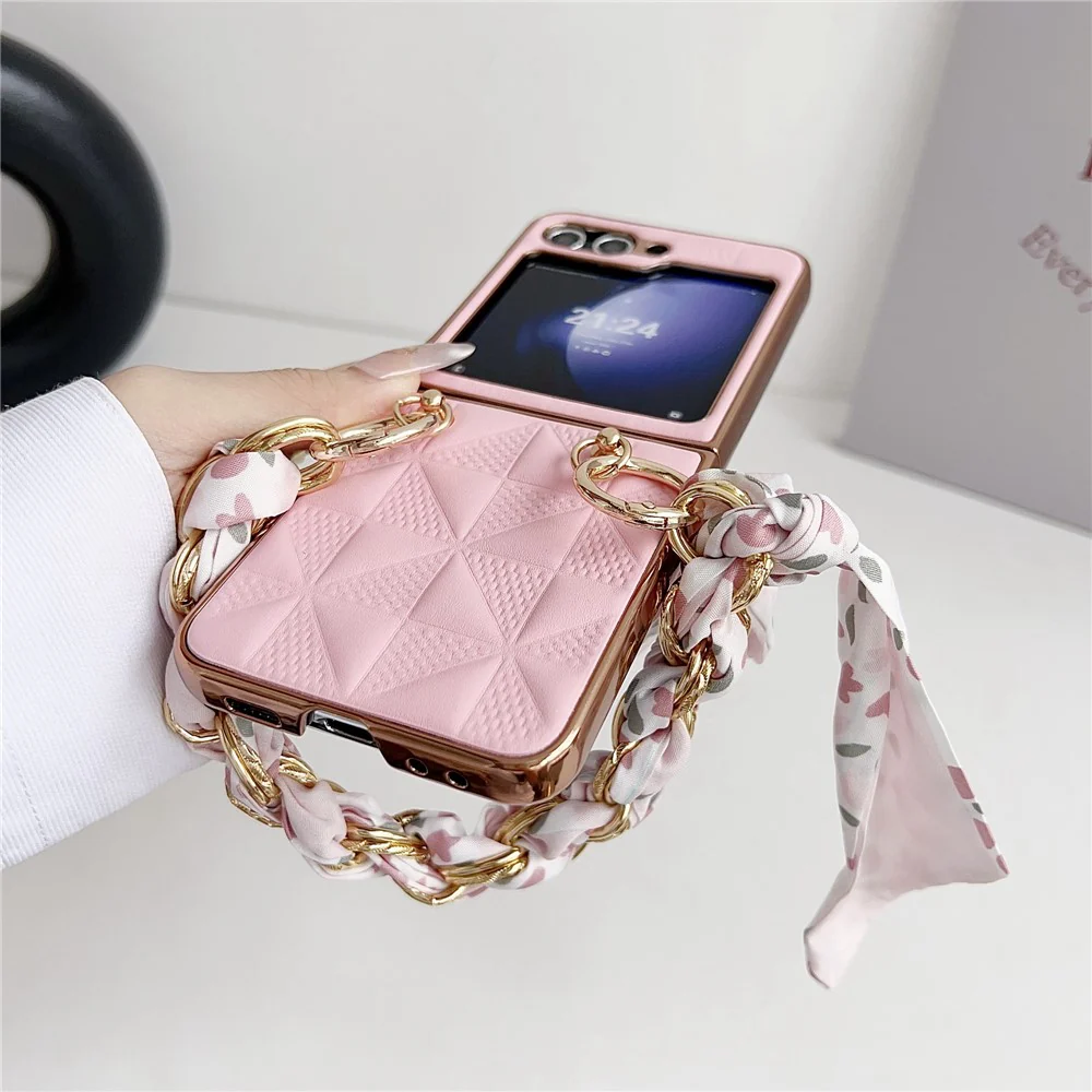 For Samsung Galaxy Z Flip7 FE 5G / Z Flip6 5G / Z Flip5 5G Case Grid Texture Leather + PC Bracelet Phone Cover - Black - Image 5