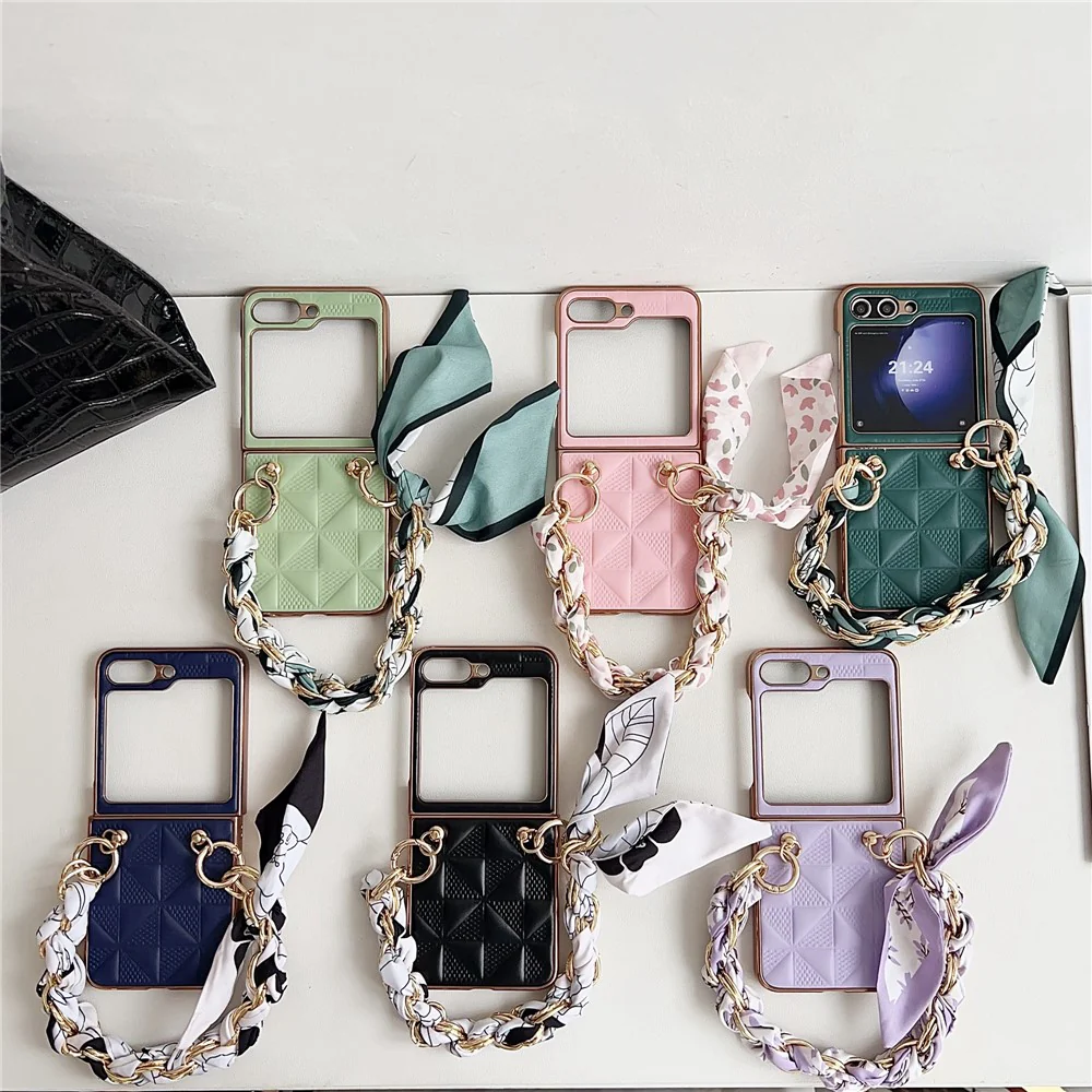 For Samsung Galaxy Z Flip7 FE 5G / Z Flip6 5G / Z Flip5 5G Case Grid Texture Leather + PC Bracelet Phone Cover - Pink - Image 7