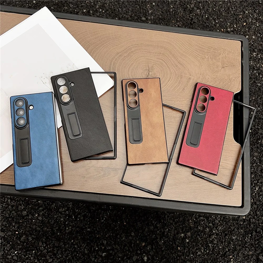 For Samsung Galaxy Z Fold7 5G Case Kickstand Leather Coated PC Folding Phone Cover - Red - Image 3
