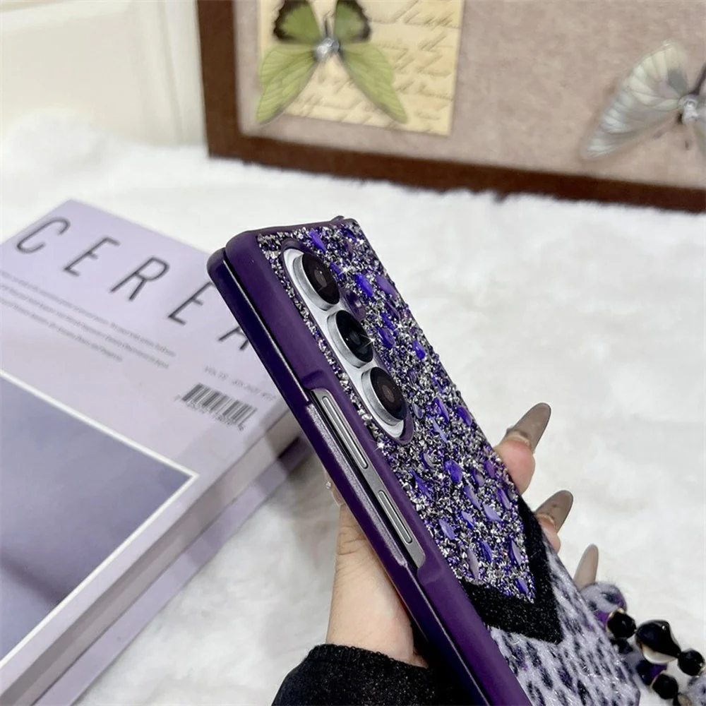 For Samsung Galaxy Z Fold7 5G Case Stone Decor Glitter Leopard Splicing Plush PC Phone Cover with Hand Chain - Purple - Image 5