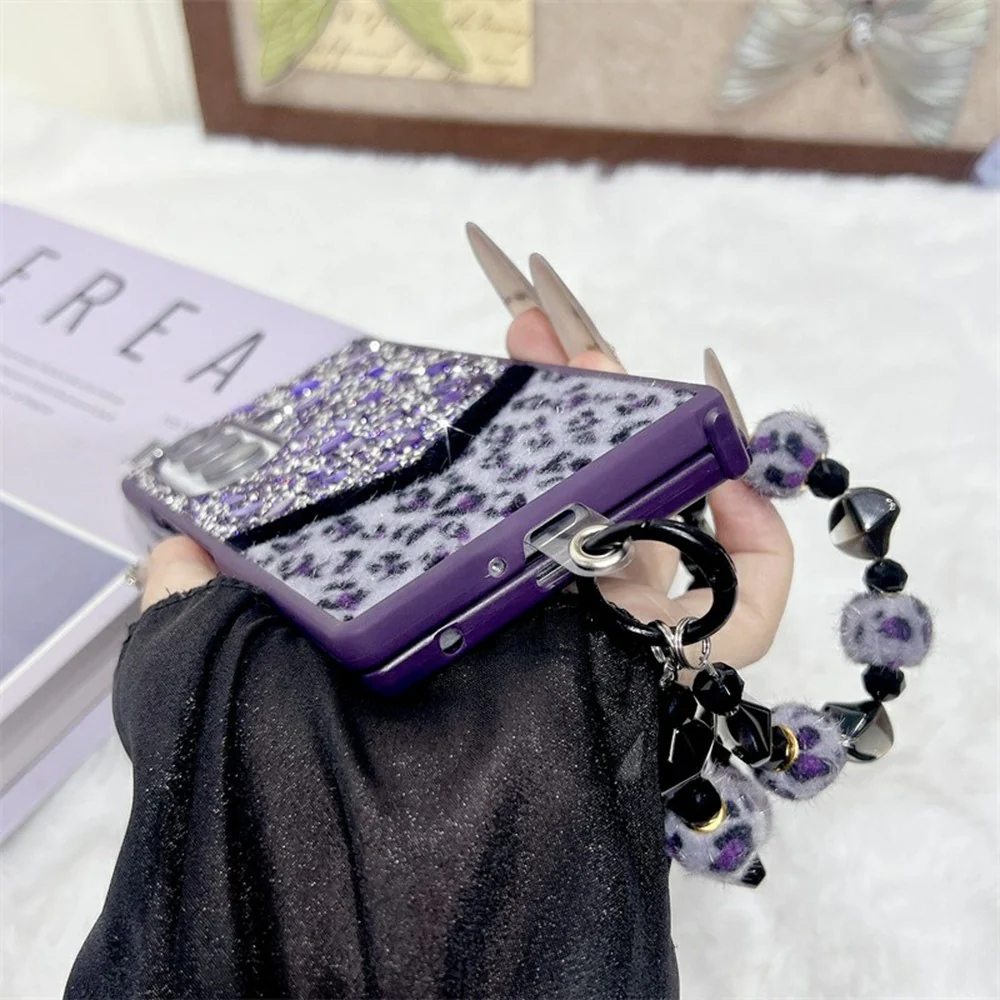 For Samsung Galaxy Z Fold7 5G Case Stone Decor Glitter Leopard Splicing Plush PC Phone Cover with Hand Chain - Purple - Image 6