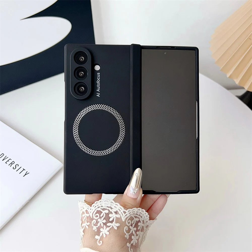 For Samsung Galaxy Z Fold7 5G Magnetic Case Hard PC Phone Cover with Tempered Glass Screen Film - Transparent - Image 3