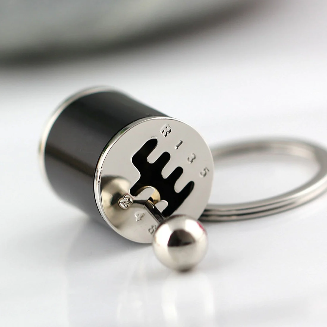 Six-speed Manual Shift Gear Keychain Key Ring Holder(Black) - Image 2