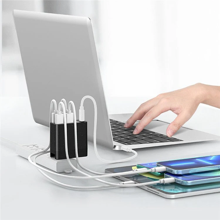 X83 4 USB + 1 Type-C PD Ports Wall Charger USB Hub Phone Tablet Charging Power Adapter - US Plug - Image 2