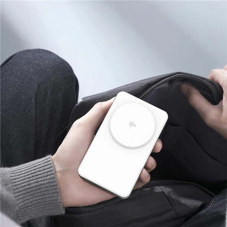 YF-M8 Qi2 Certified Aluminum Alloy Frame 3-in-1 Folding 15W Magnetic Wireless Charger - White - Image 7